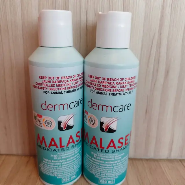 两瓶 Dermcare Malaseb 药用香波